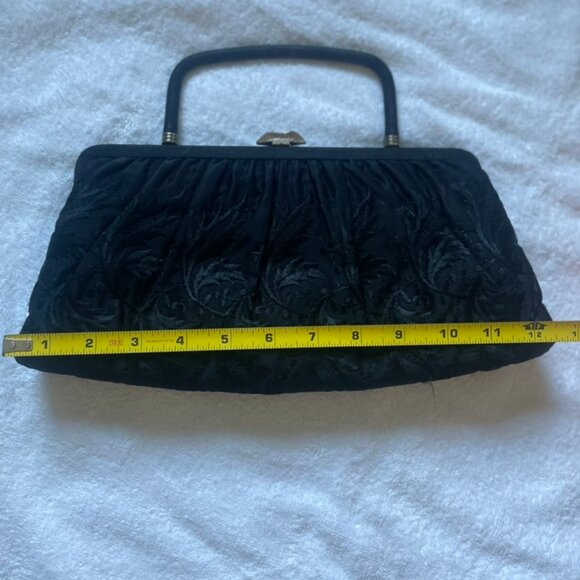 Vintage Embroidered Black floral Hand Bag clutch - Picture 5 of 9